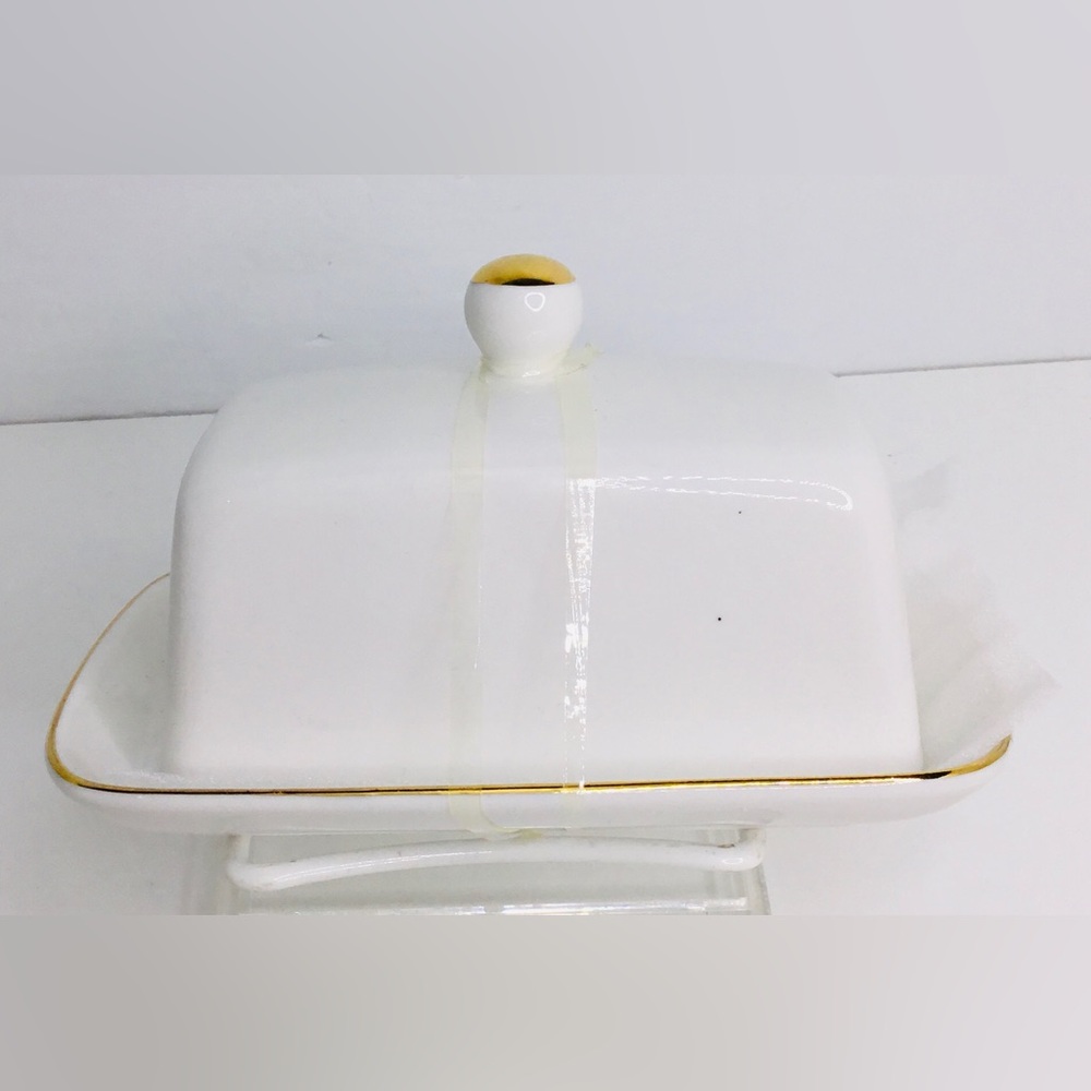 Graces Teaware Ceramic Butter Dish Handle White Gold Dishwasher Safe New